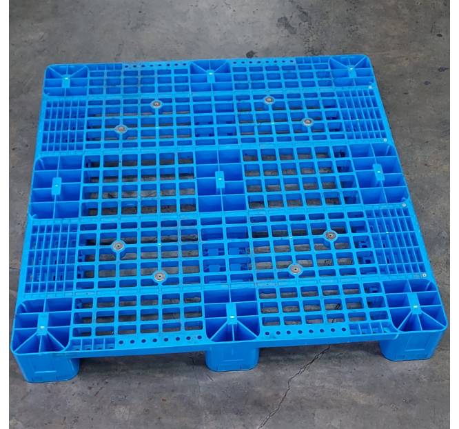 Recon Plastic Pallets 1150 x 1150 x 160 (MM)